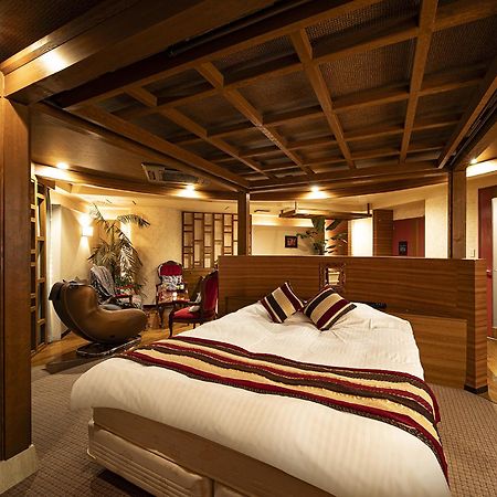 Hotel U'S Kouroen (Adults Only) Нішіномія Екстер'єр фото