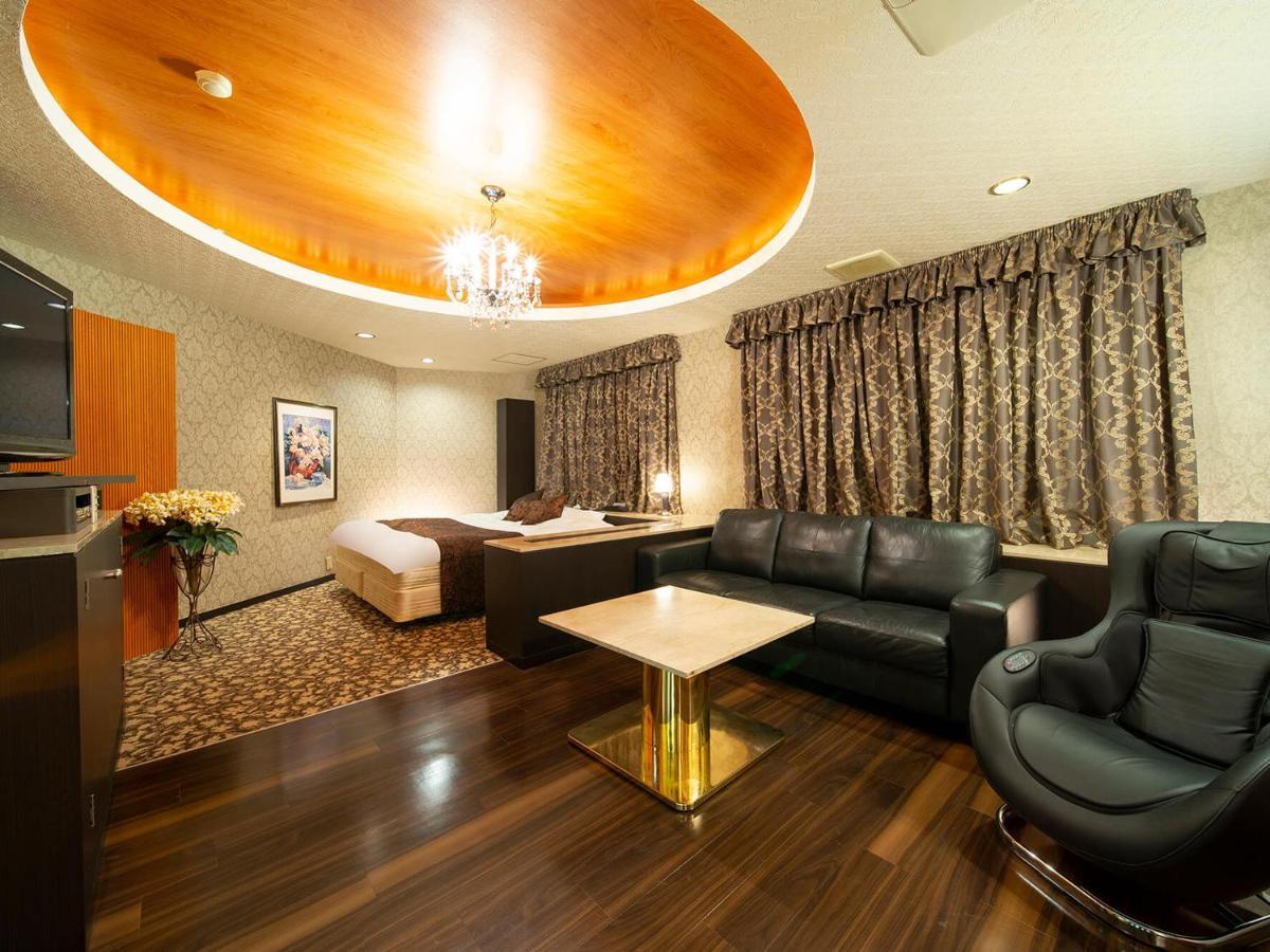 Hotel U'S Kouroen (Adults Only) Нішіномія Екстер'єр фото