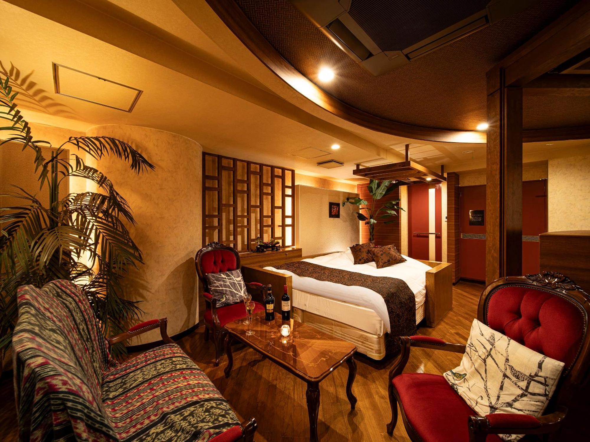 Hotel U'S Kouroen (Adults Only) Нішіномія Екстер'єр фото